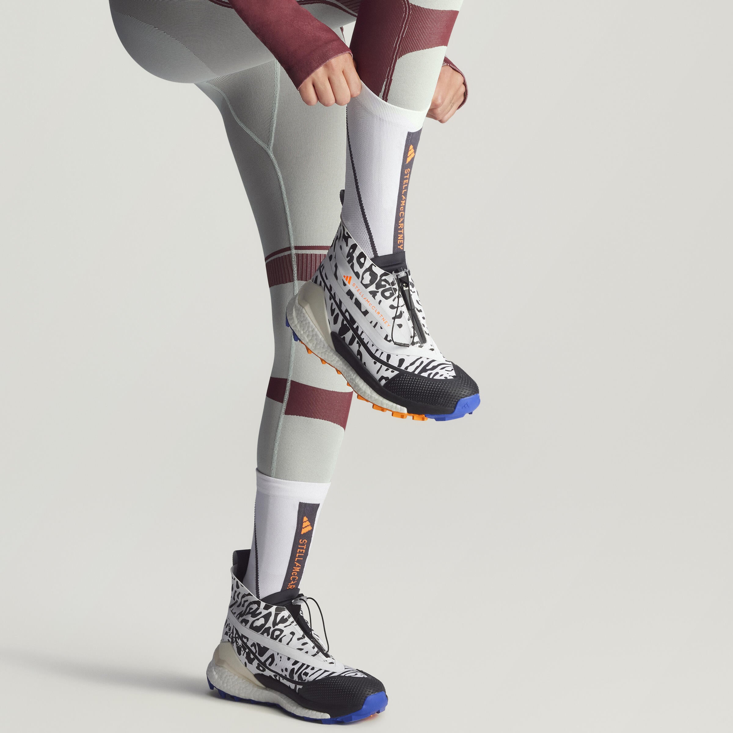 Sportsocken ADIDAS X STELLA MCCARTNEY - WHITE/UTIBLK/APSIOR - Weiß