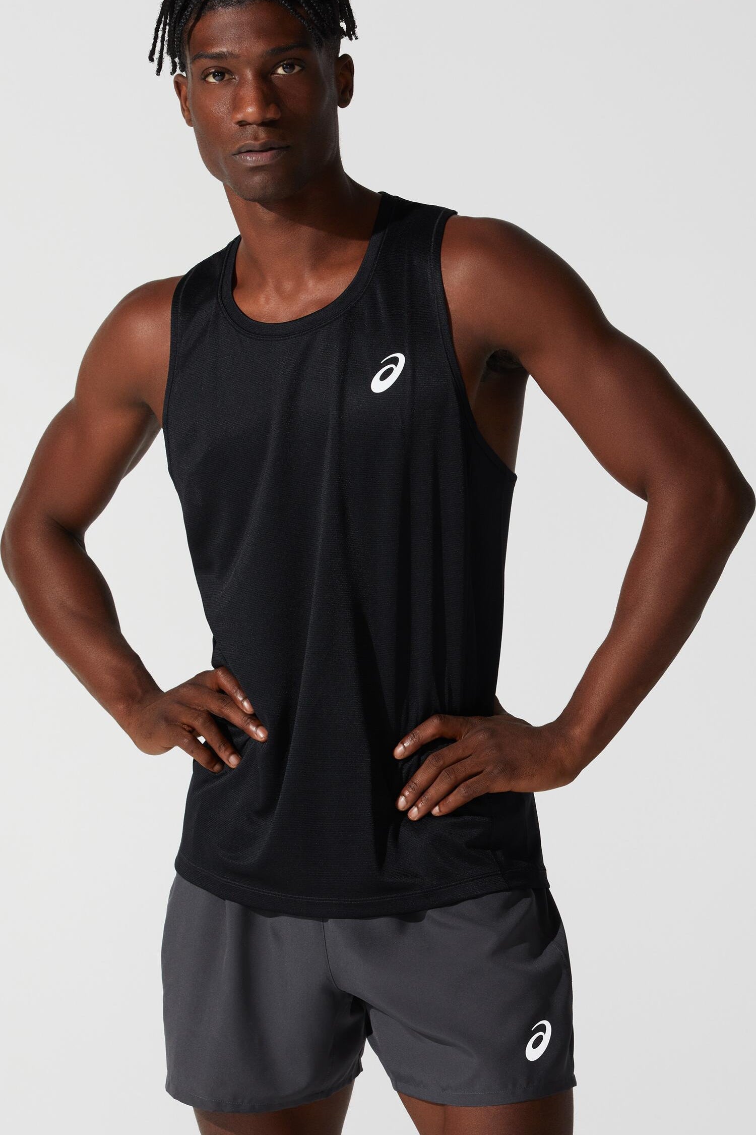 Ärmelloses Lauftop - 002-PERFORMANCE BLACK - Schwarz