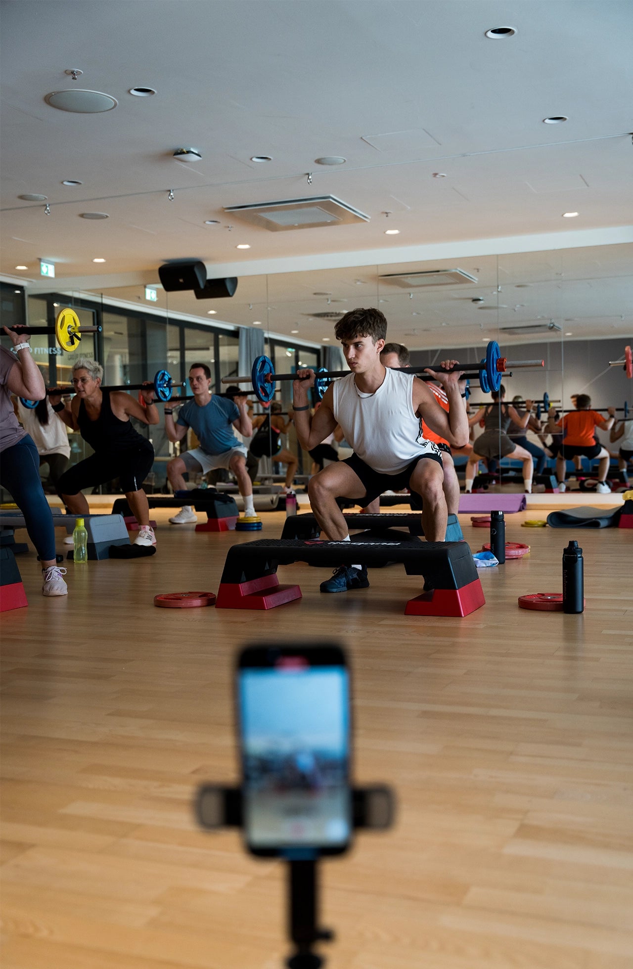 0925_JR_Adidas_Finess_Night_Image1.5.webp