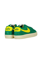 Nike Blazer Low '77 Vintage - 301-MALACHITE/LIGHTENING-MUSLI - Grün