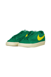 Nike Blazer Low '77 Vintage - 301-MALACHITE/LIGHTENING-MUSLI - Grün