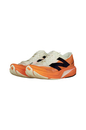 Laufschuhe FuelCell Rebel V4 - HOT-HOT MANGO - Orange