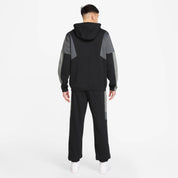 Trainingsanzug NIKE CLUB - 010-BLACK/LT SMOKE GREY/SMOKE - Schwarz