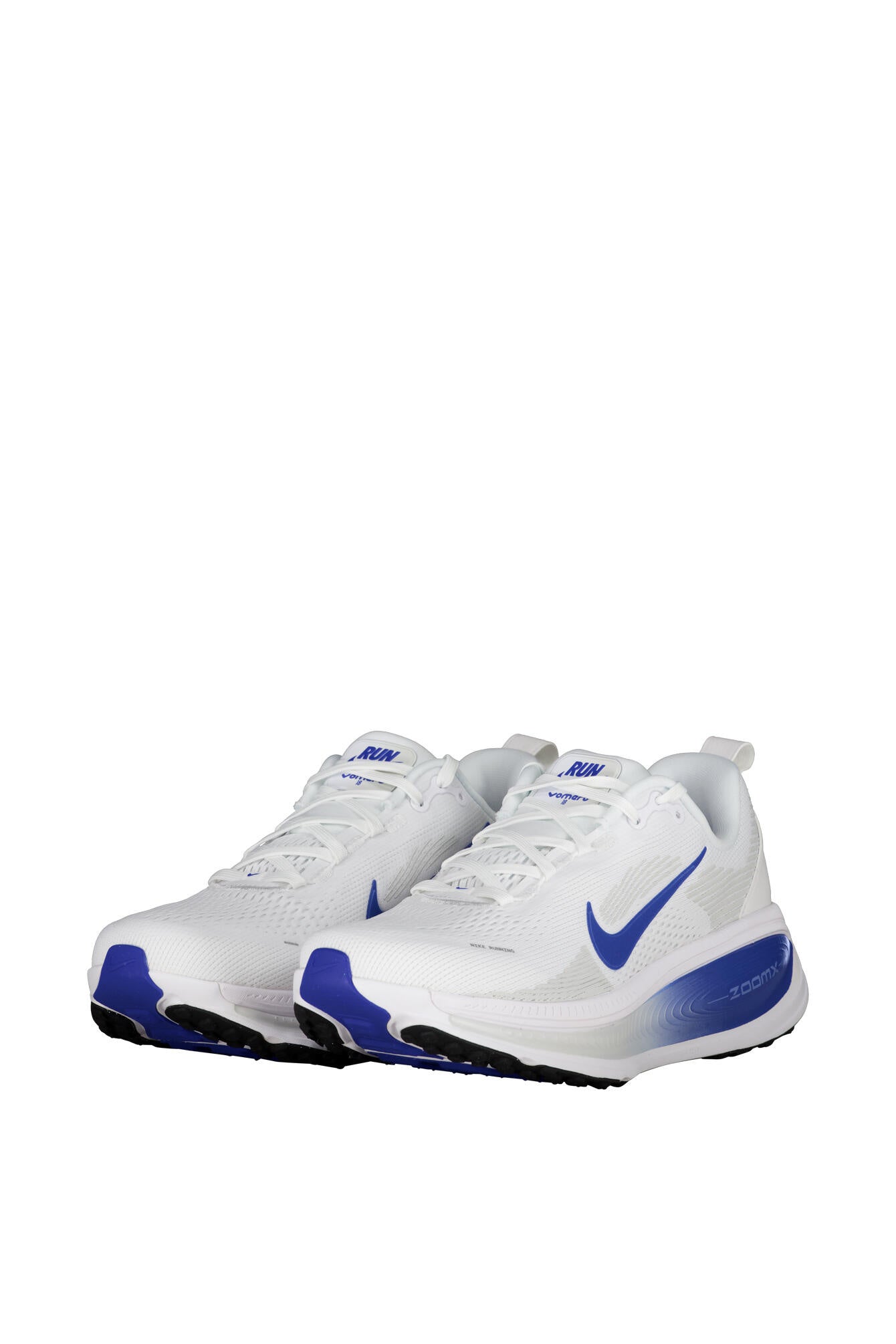 Laufschuhe VOMERO 18 - 107-WHITE/GAME ROYAL-PHOTON DU - Weiß