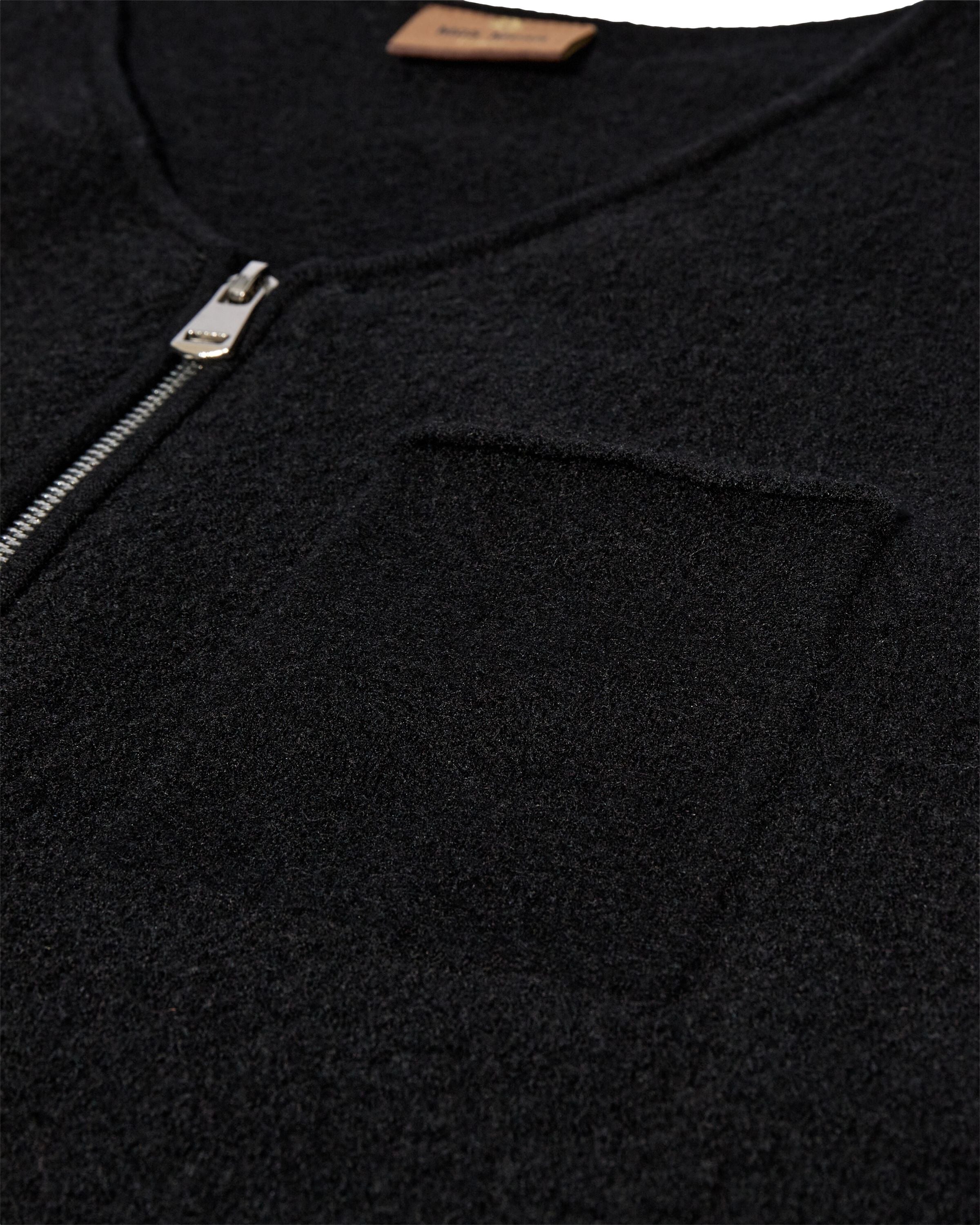 Strickweste aus Wolle - 801 Black - Schwarz