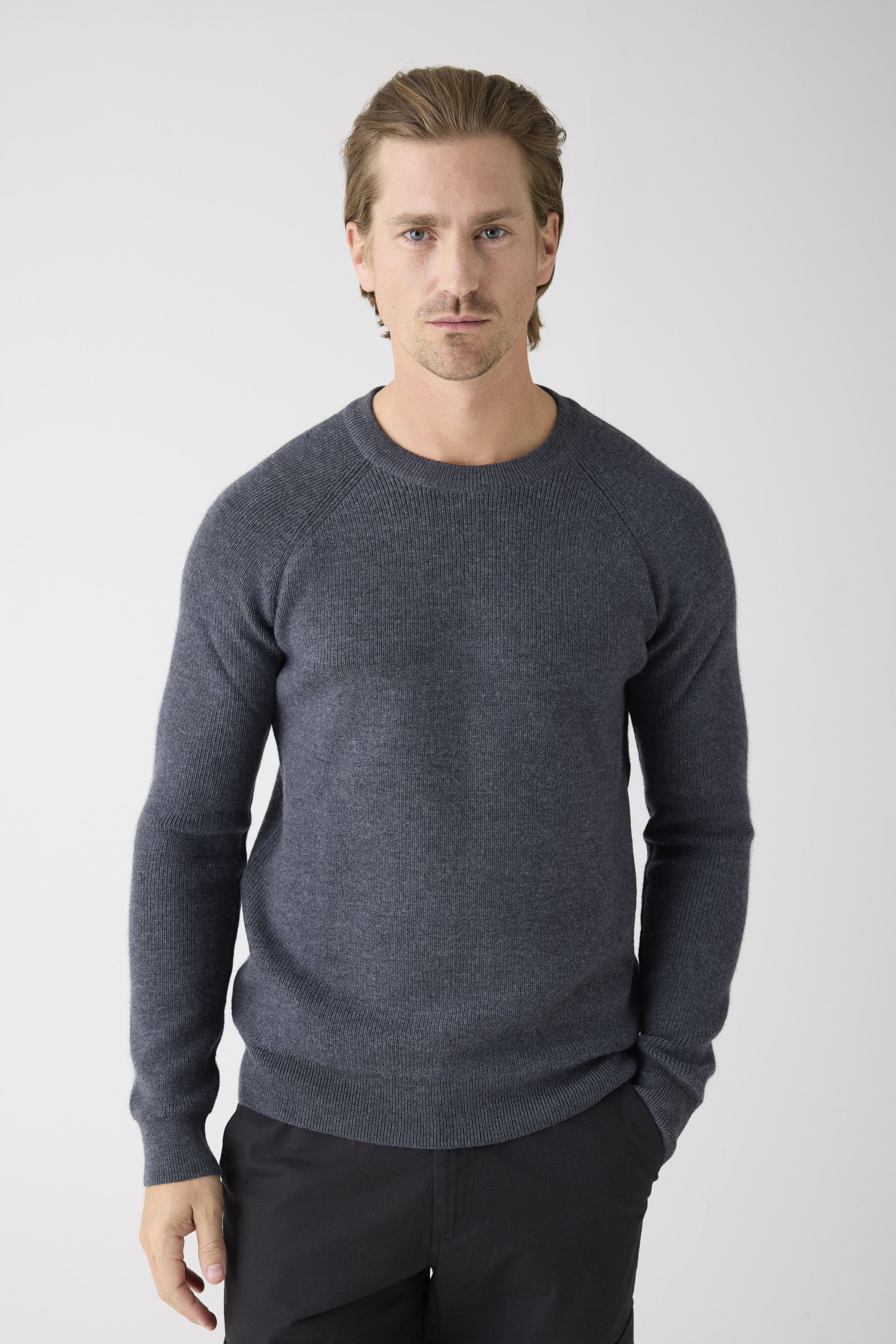 Strickpullover aus Merinowolle - 1073 Dark Grey - Grau
