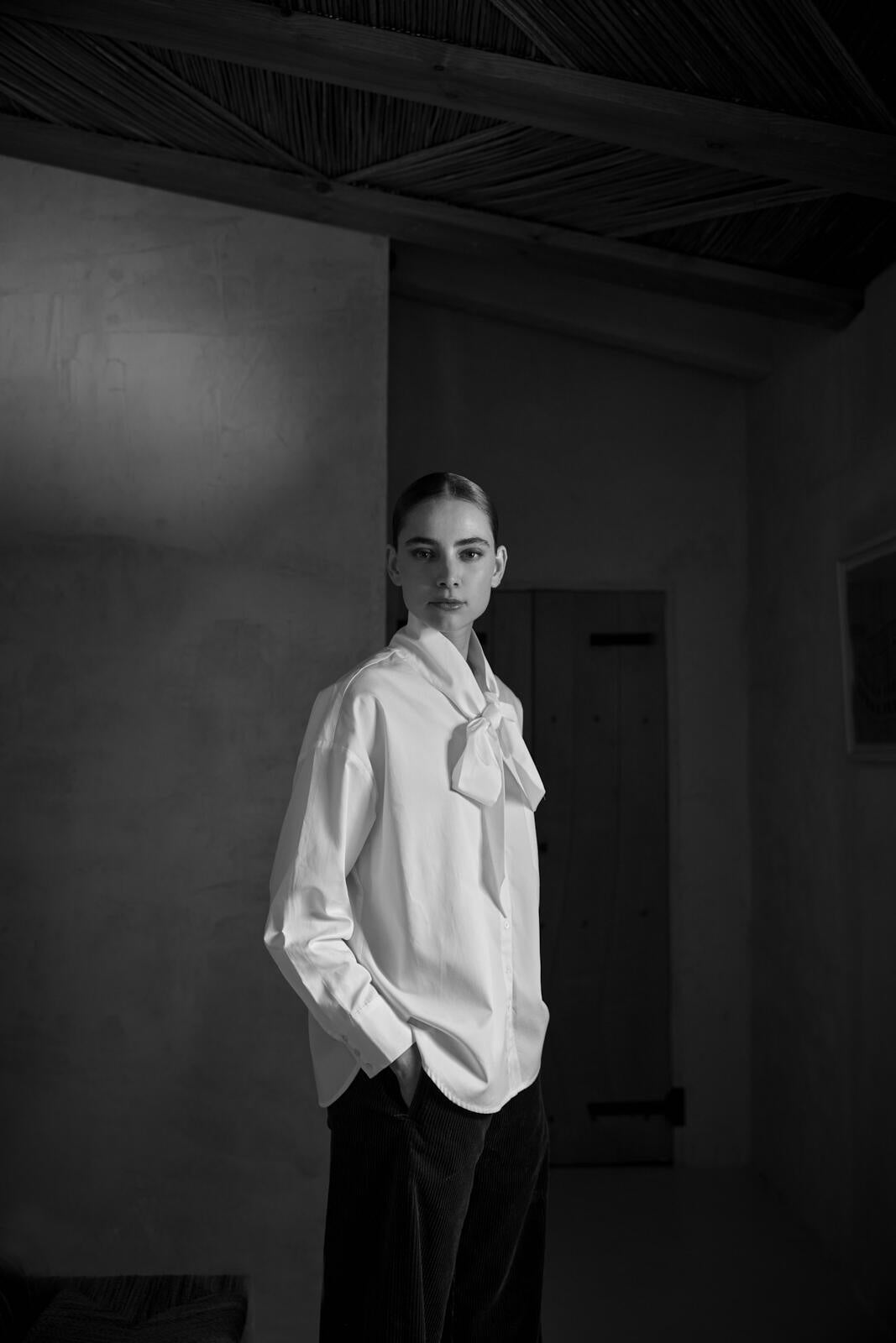 Baumwollbluse KARLA mit Schleife - 101 Offwhite - Weiß