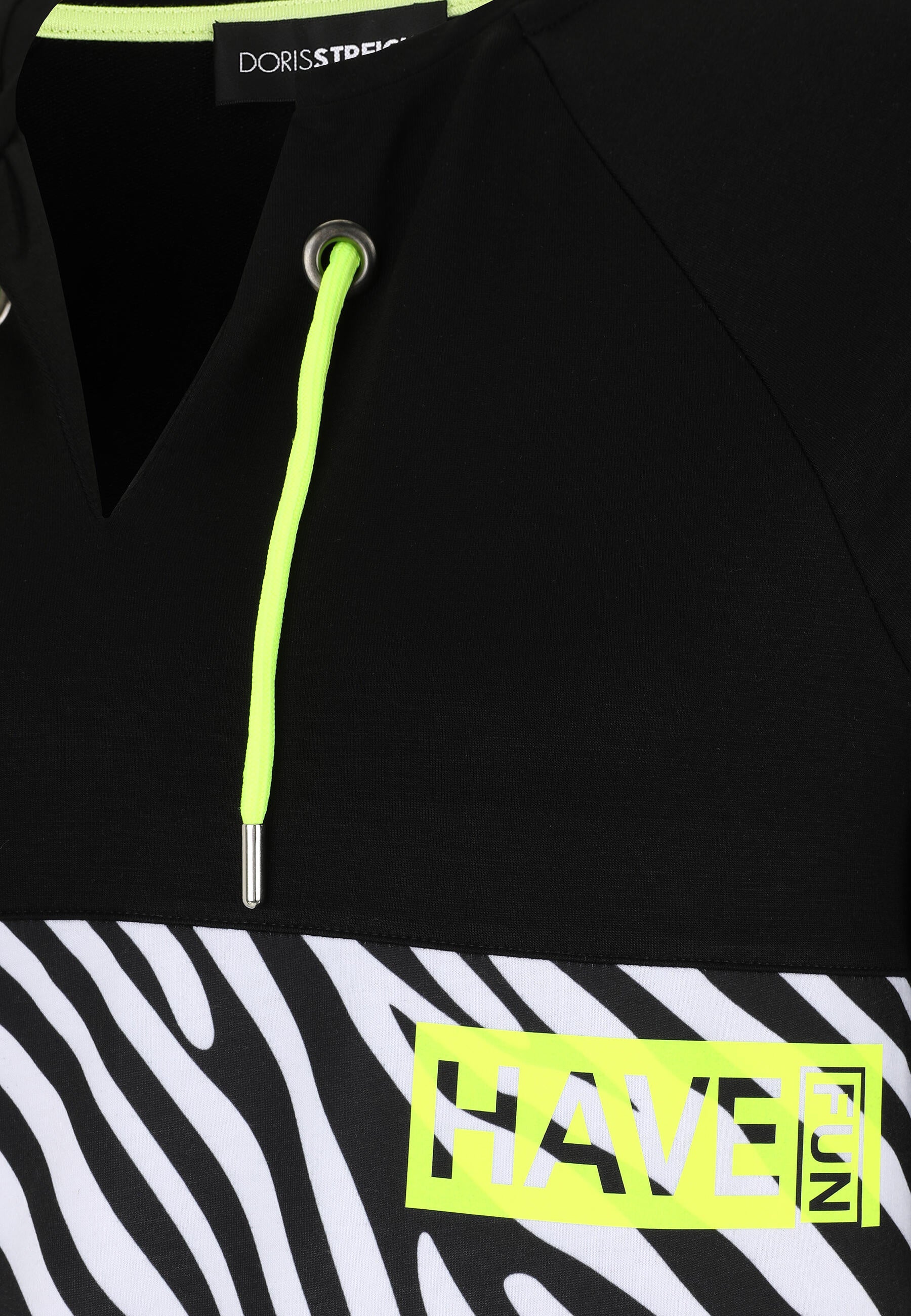 T-Shirt aus Viskose - 91-Schwarz/WeiSS - Schwarz