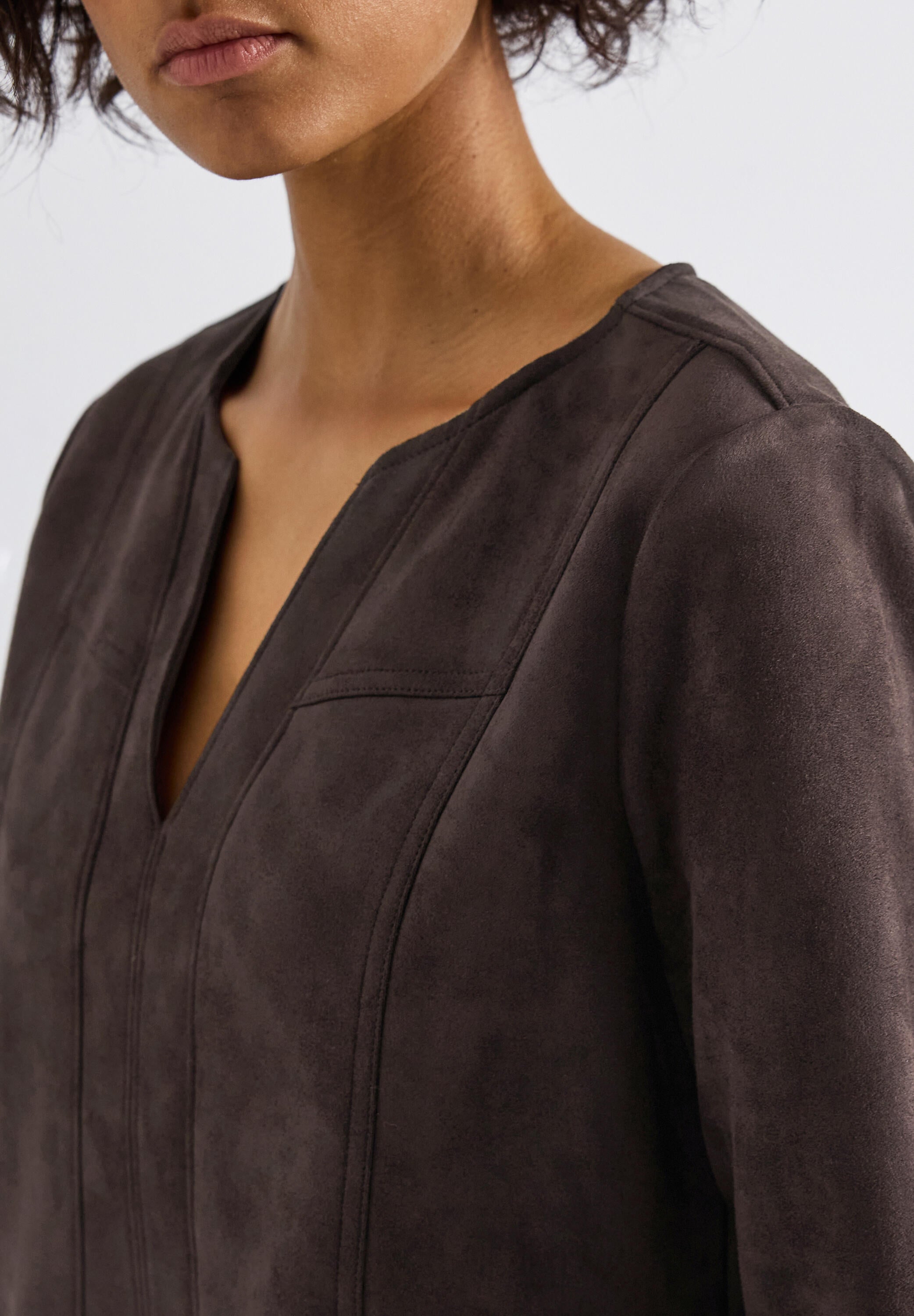 Velourskleid Midi mit V-Ausschnitt - 16866-deep roast brown - Braun