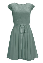 Cocktailkleid aus Spitze und Chiffon - 372 - Grün