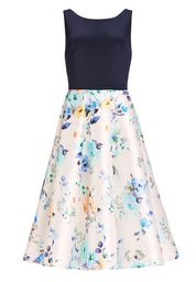 Cocktailkleid aus bedrucktem Twill - 9435 - Blau