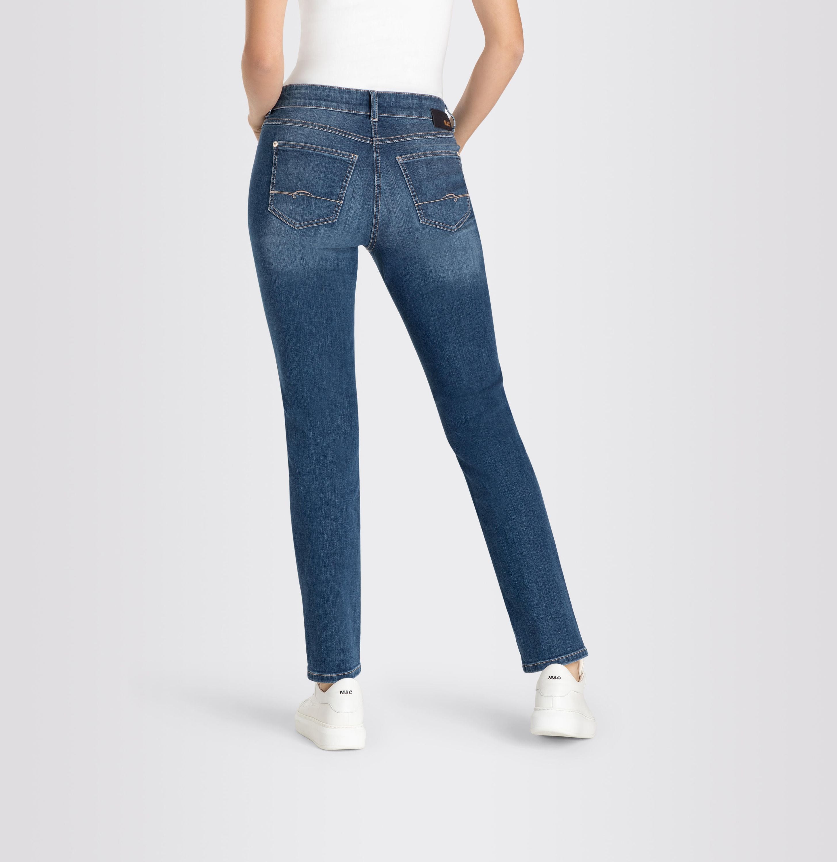 Jeans ANGELA Slim Fit - D586 simple wash - Blau