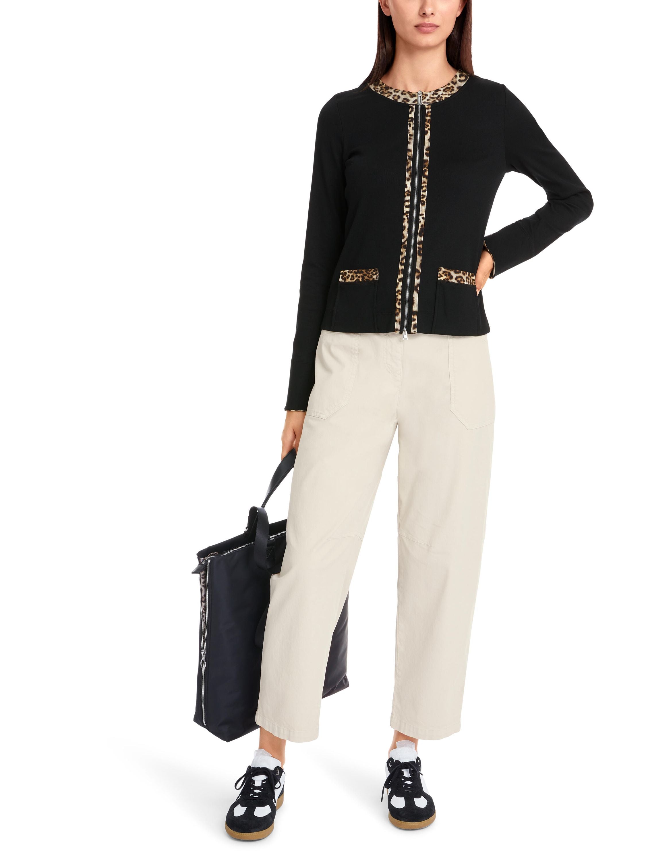 Sweatshirtjacke aus Baumwolle - 900 - Schwarz