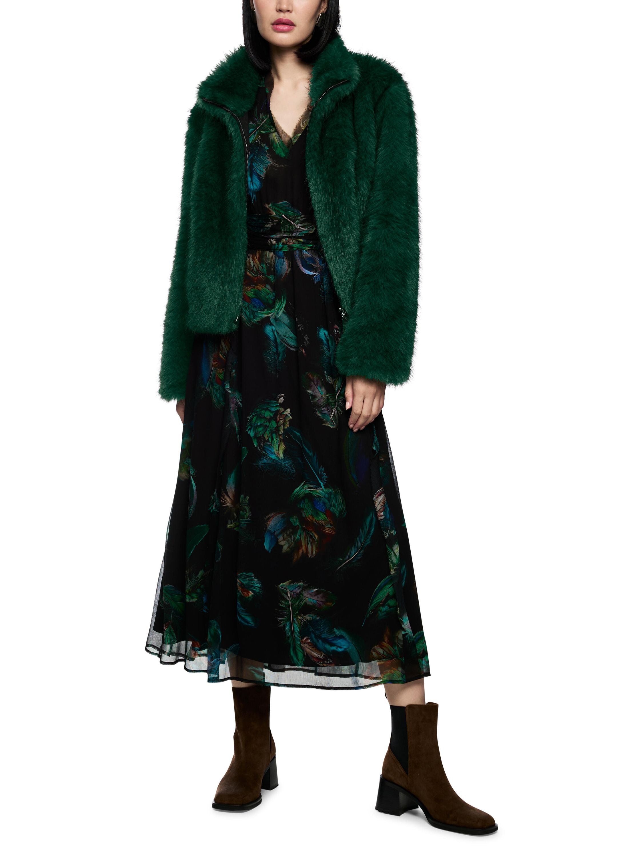 Übergangsjacke aus Fun Fur - 556 - Grün