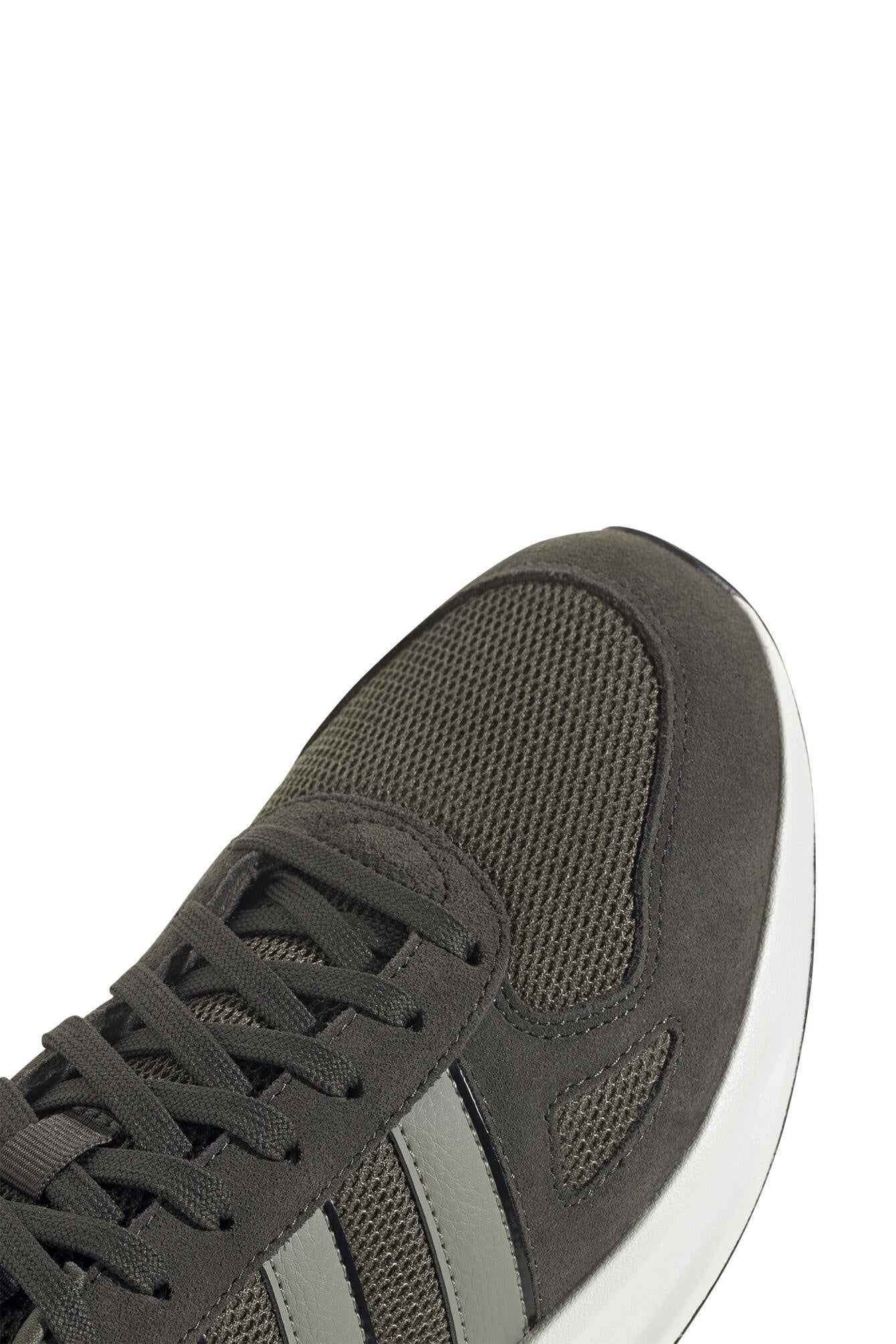 Sneaker RUN 84 - OLISTR/SILPEB/CBLACK - Khaki