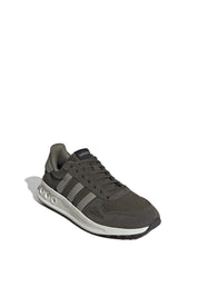 Sneaker RUN 84 - OLISTR/SILPEB/CBLACK - Khaki