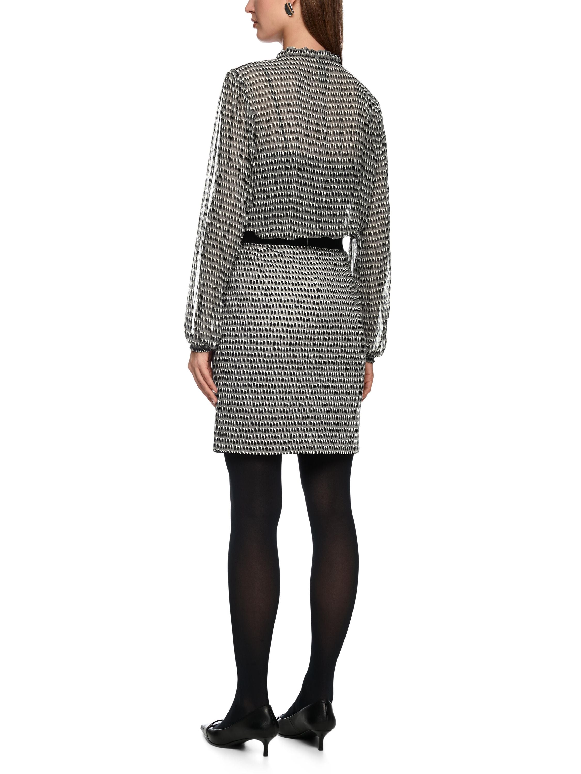 Bluse gemustert mit Rüschen - 836 - Grau