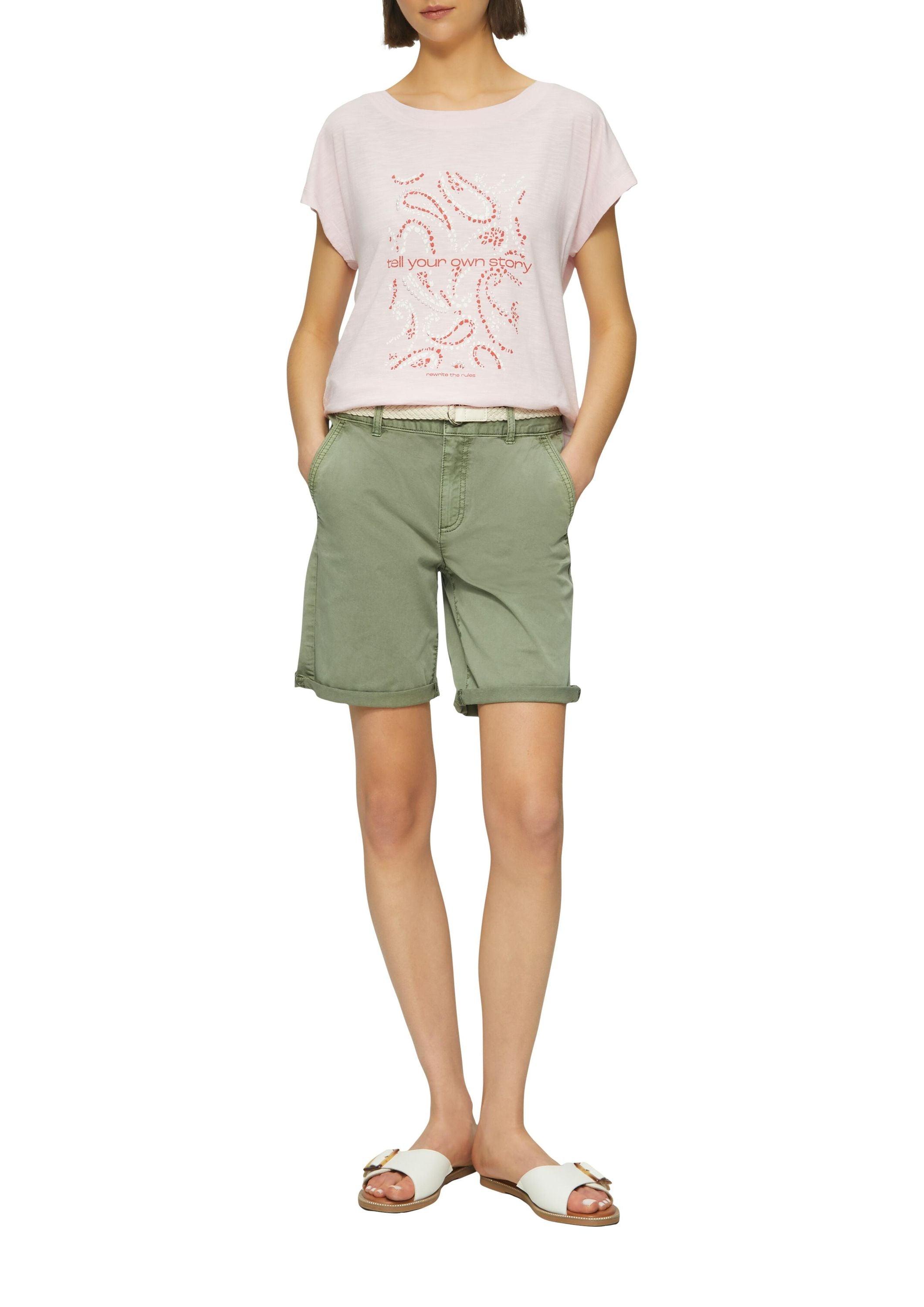 Bermuda-Shorts mit geflochtenem Gürtel - 7369-GREEN - Grün