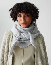 Dreieckstuch  AMADSI aus Bouclé Strick - 8056-hazy fog melange - Grau