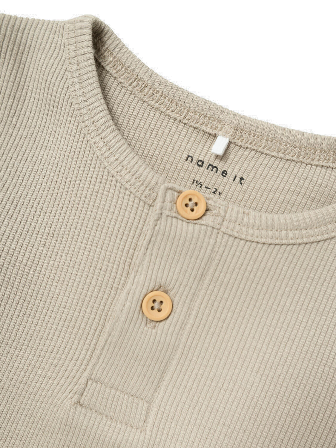 Geripptes Langarmshirt mit Henleykragen - Pure Cashmere - Beige