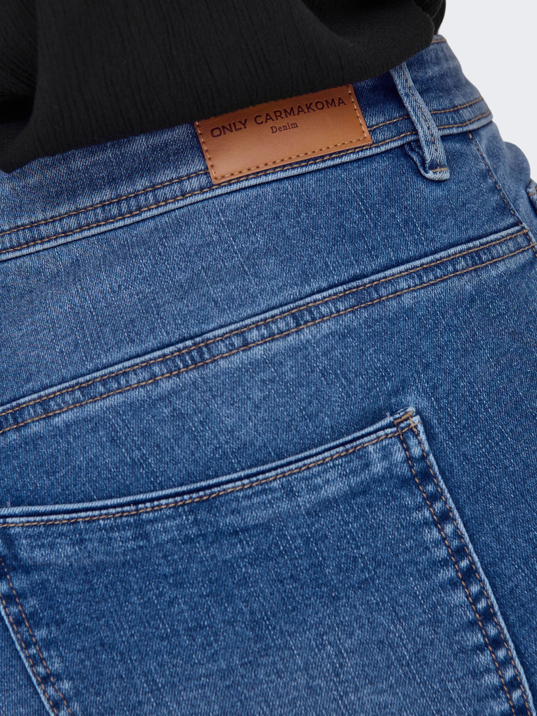 Jeans SALLY Flared Fit - Medium Blue Denim - Blau
