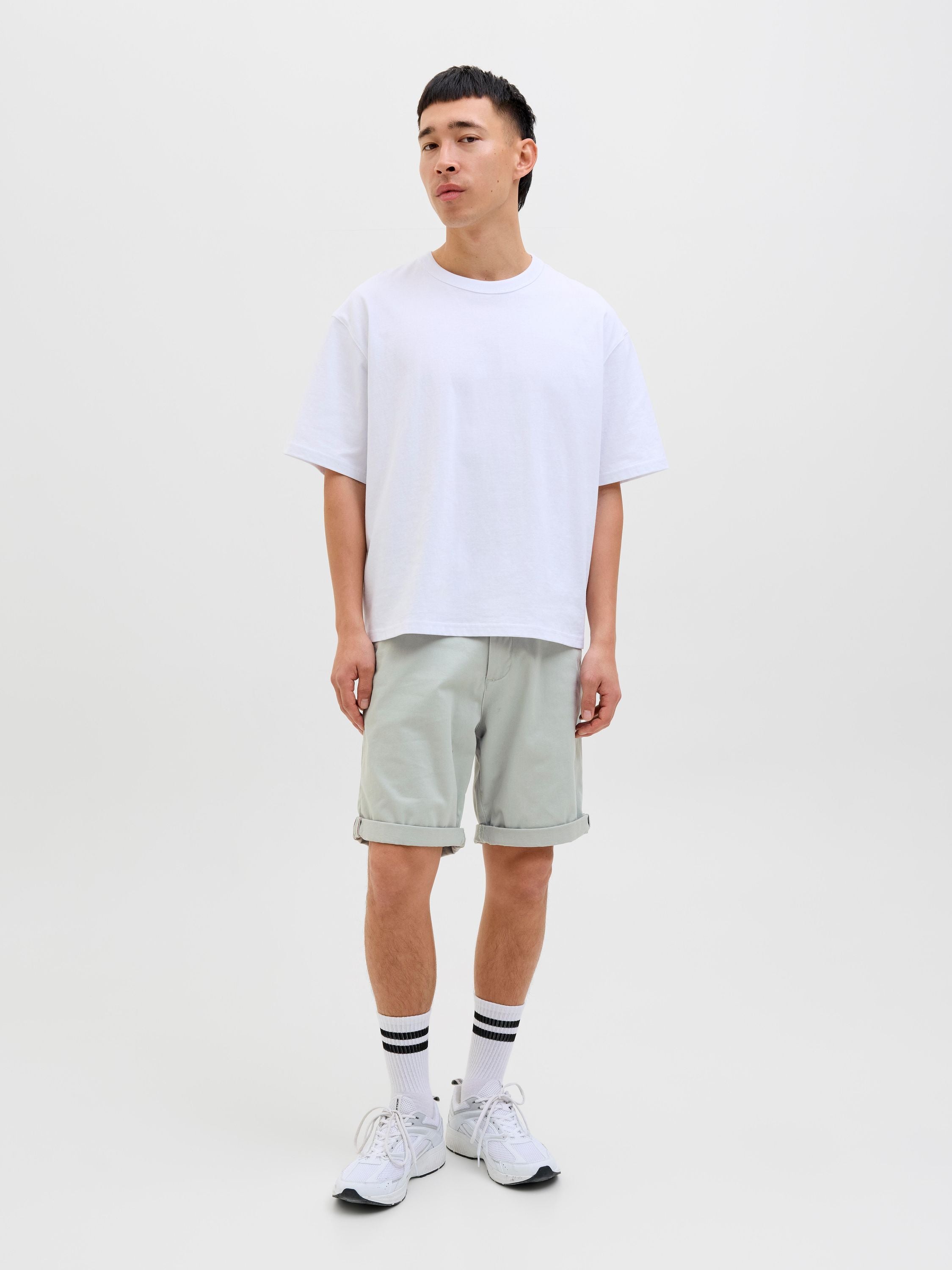 Chinoshorts SOLID Regular Fit - Aqua Gray - Grün