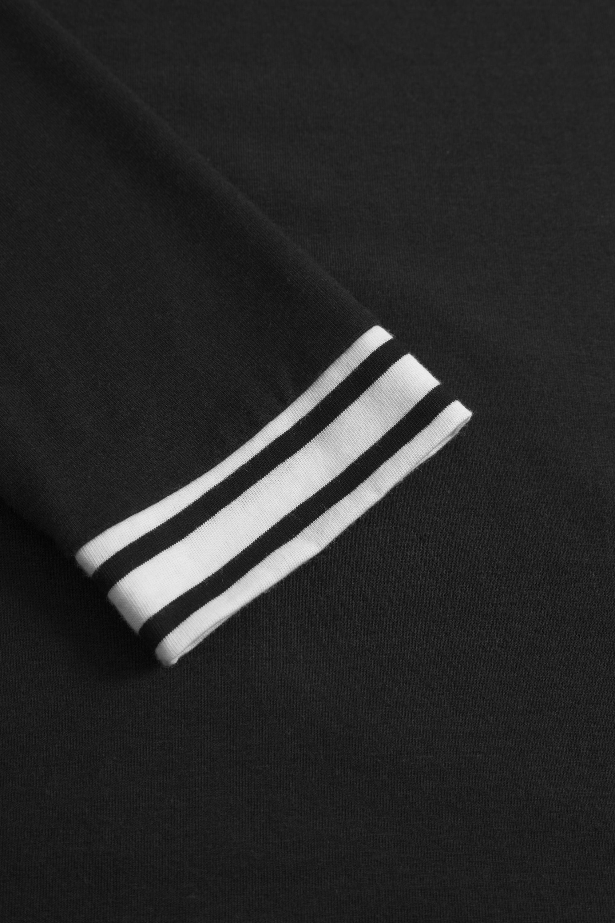 Langarmshirt aus Viskosemix - 10995 - Schwarz