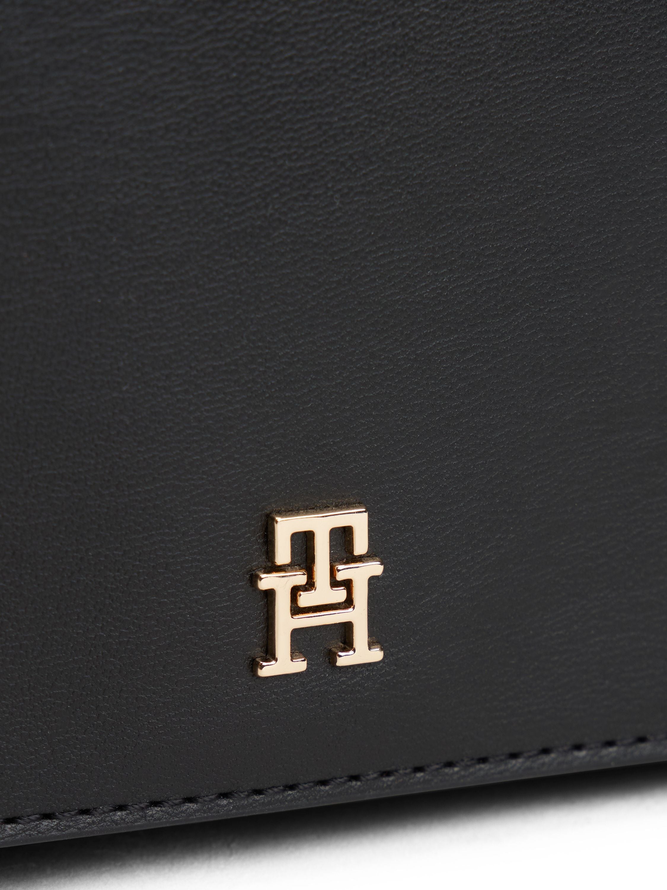 Schultertasche ICON FLAP - BDS-BLACK - Schwarz