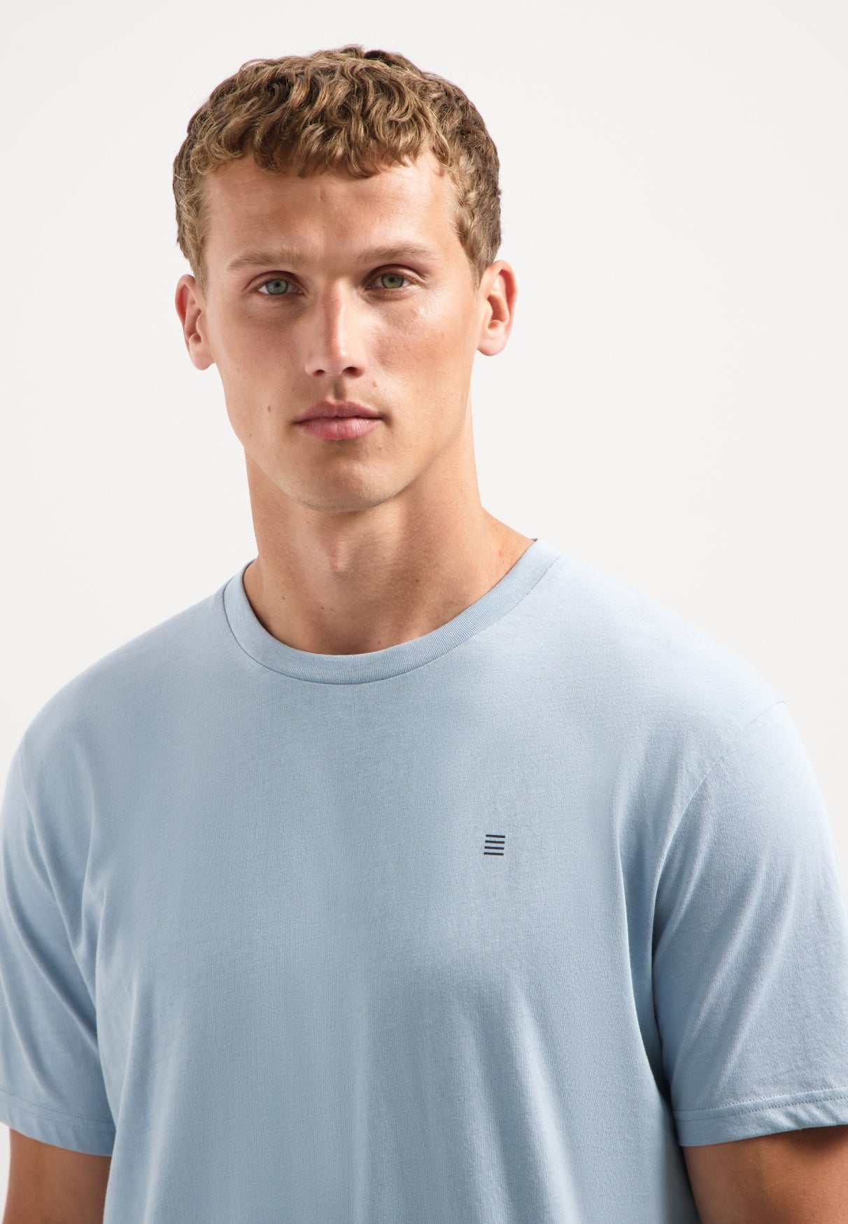 T-Shirt aus Baumwolle - 138-Dusty Blue - Blau