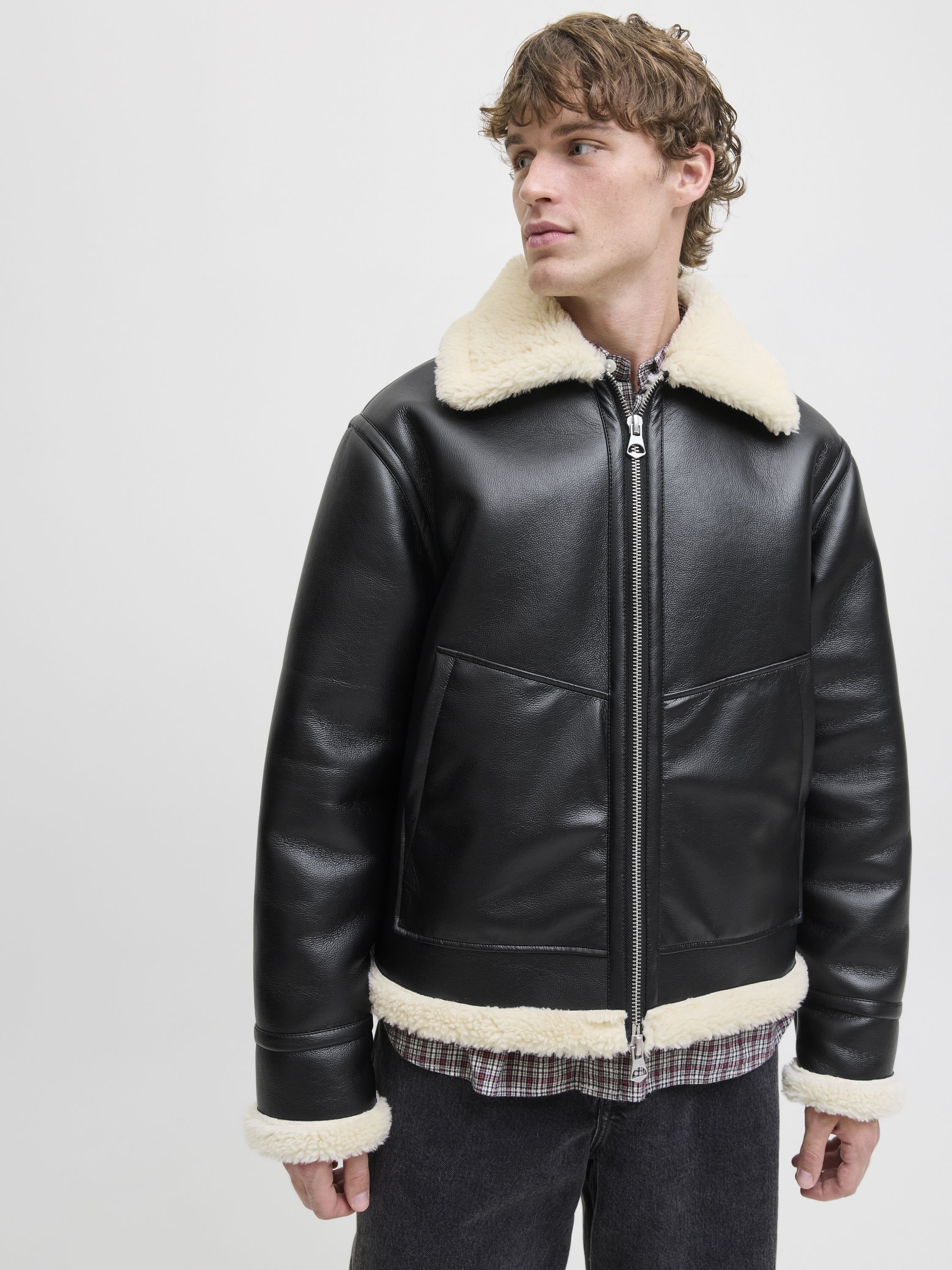 Fliegerjacke mit Teddykragen - Black - Schwarz