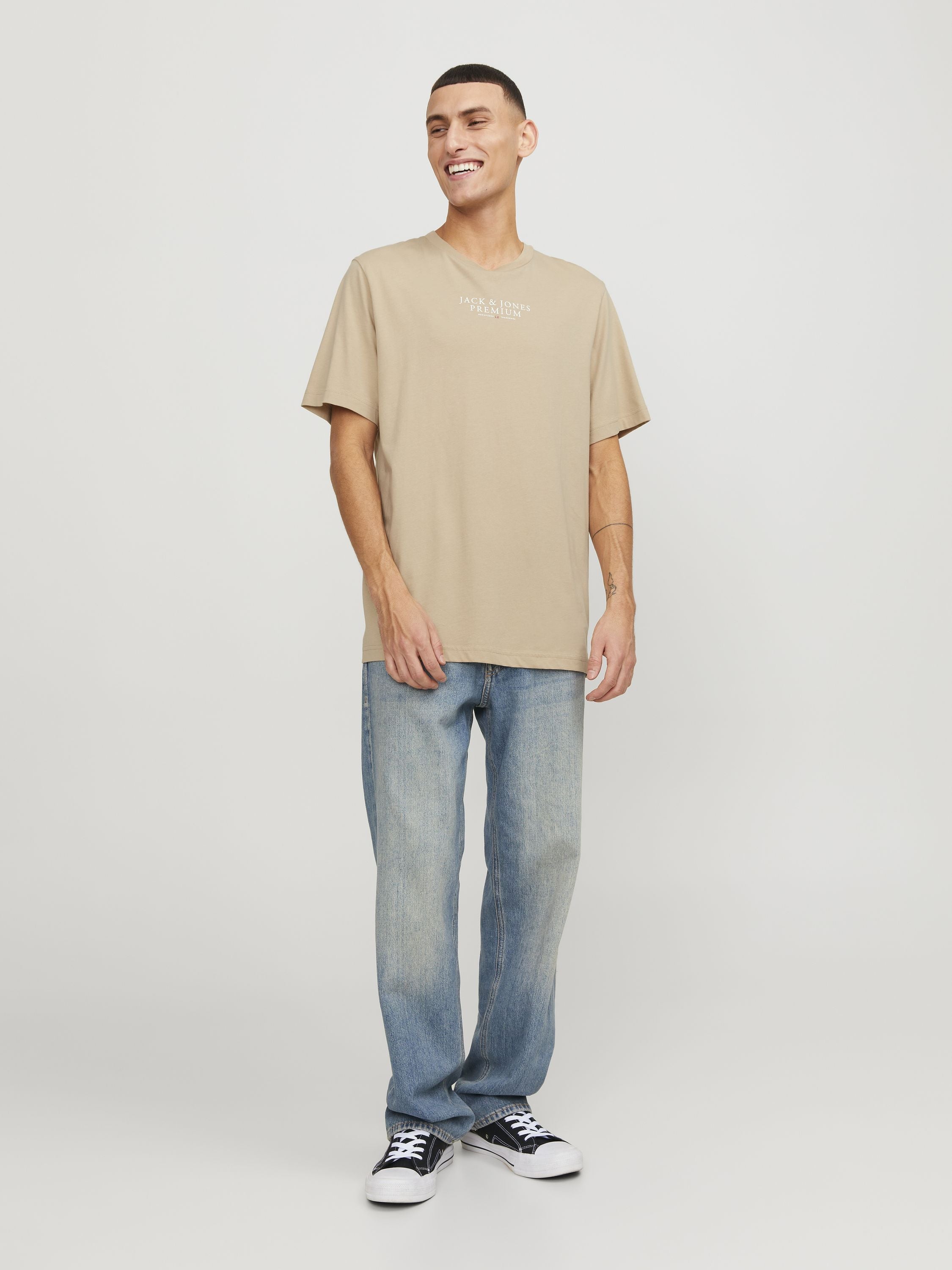 T-Shirt mit Logoprint - Fields Of Rye - Beige