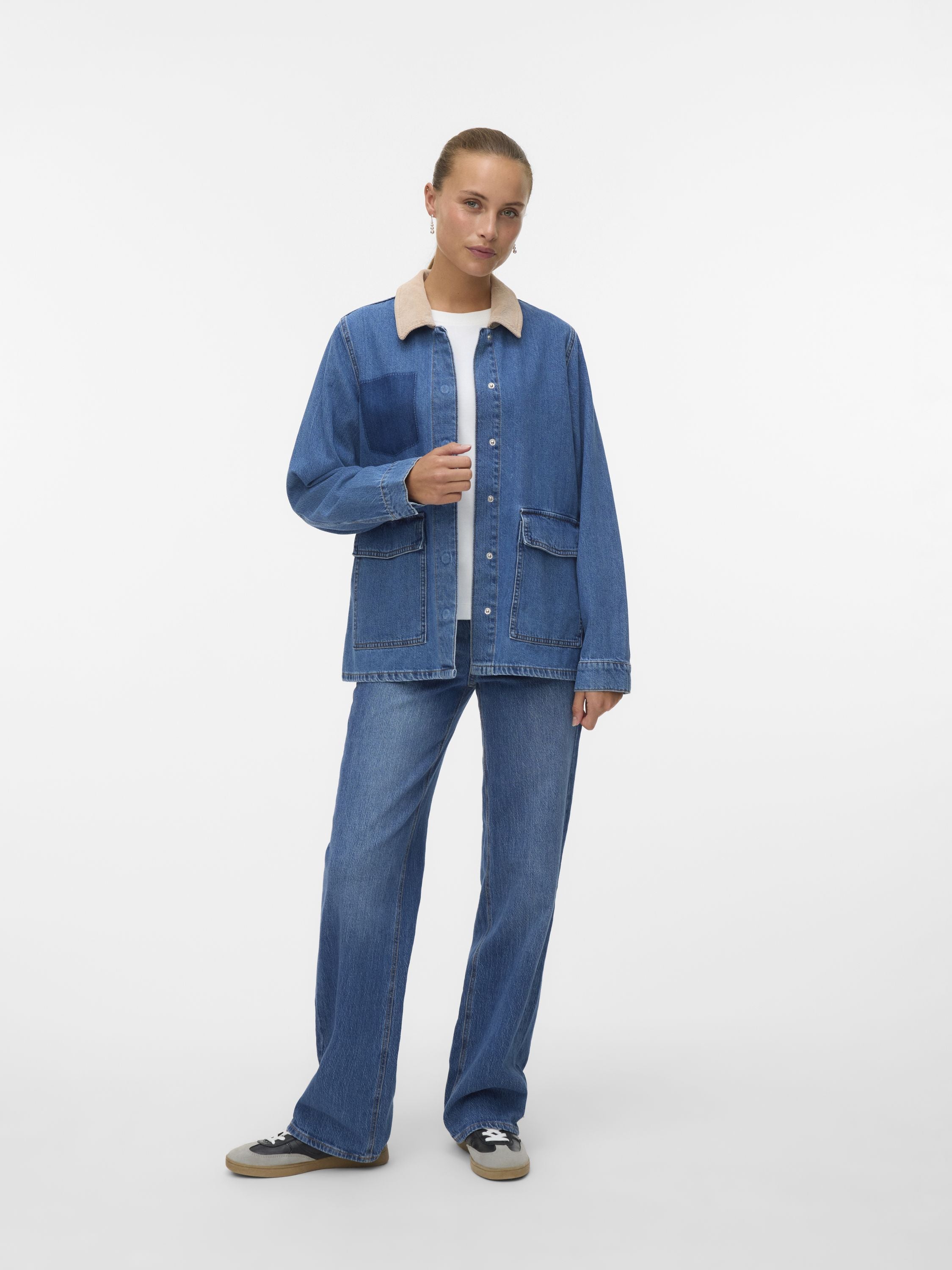 Jeansjacke aus Baumwolle - Medium Blue Denim - Blau