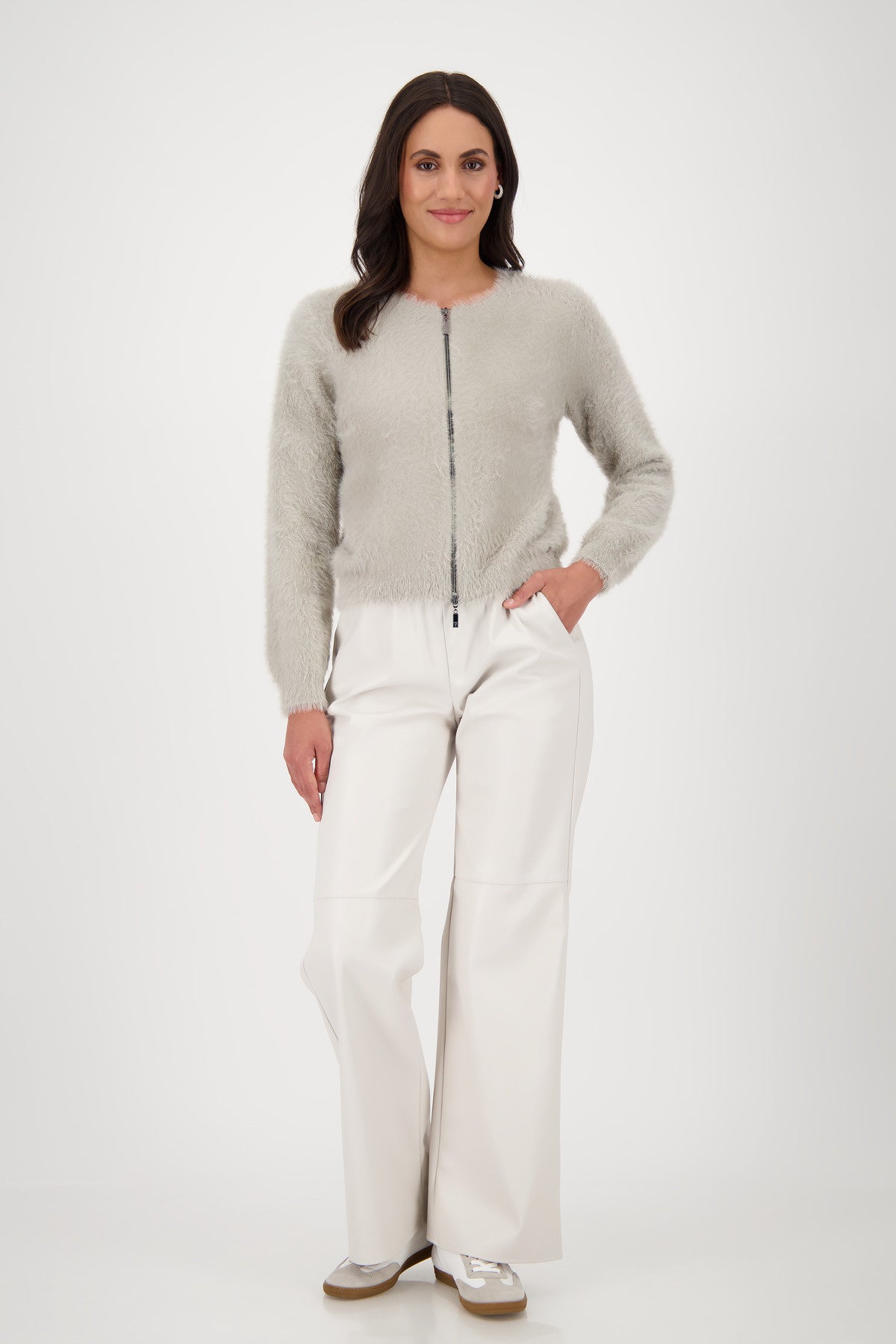 Strickjacke in Felloptik - 540 greige - Grau