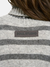 Strickpullover gestreift mit Rollkragen - 1810 - Grau