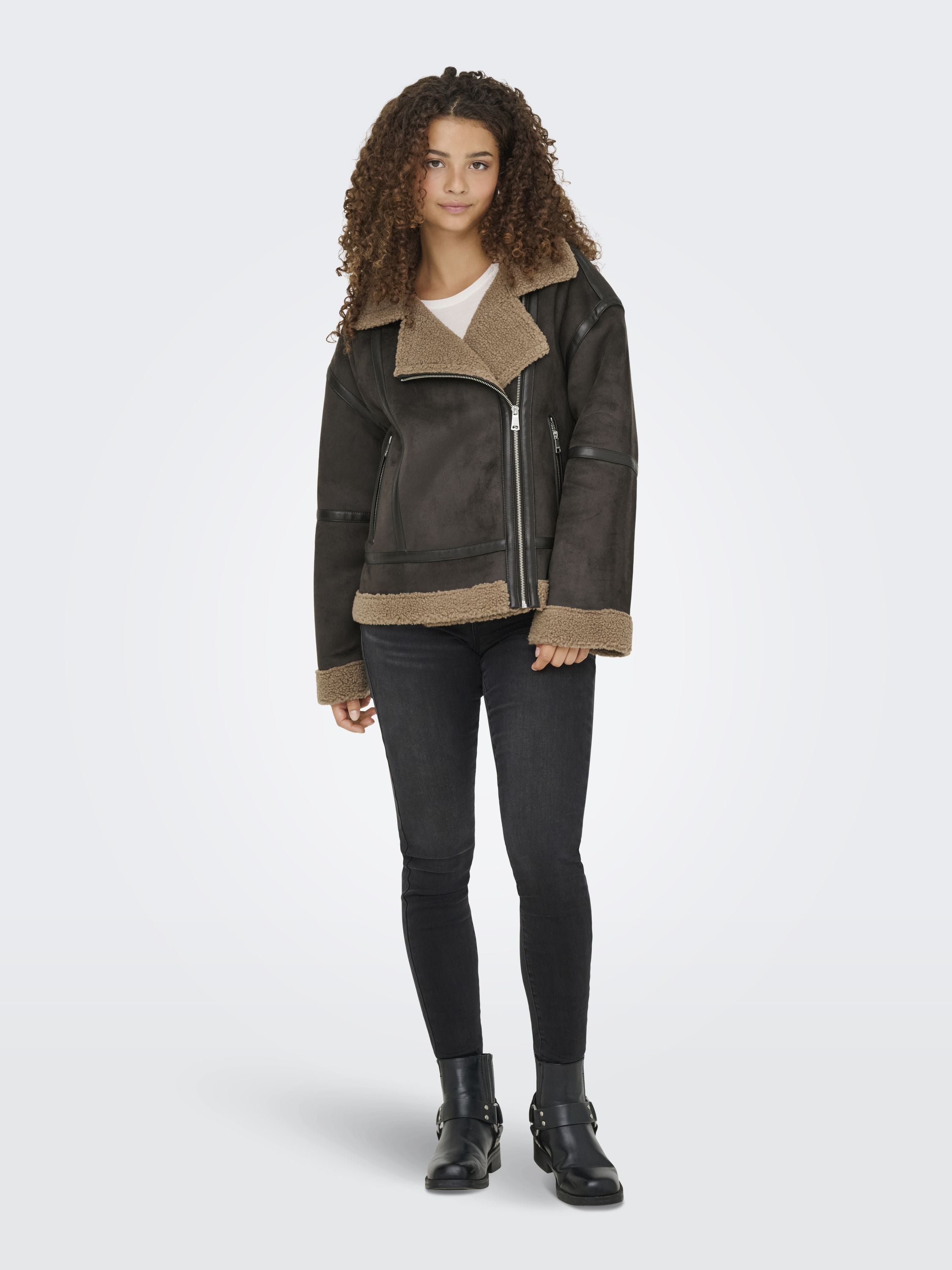 Jacke ONLKENDRA oversized - Chocolate Torte/COCOA CRÉME - Braun
