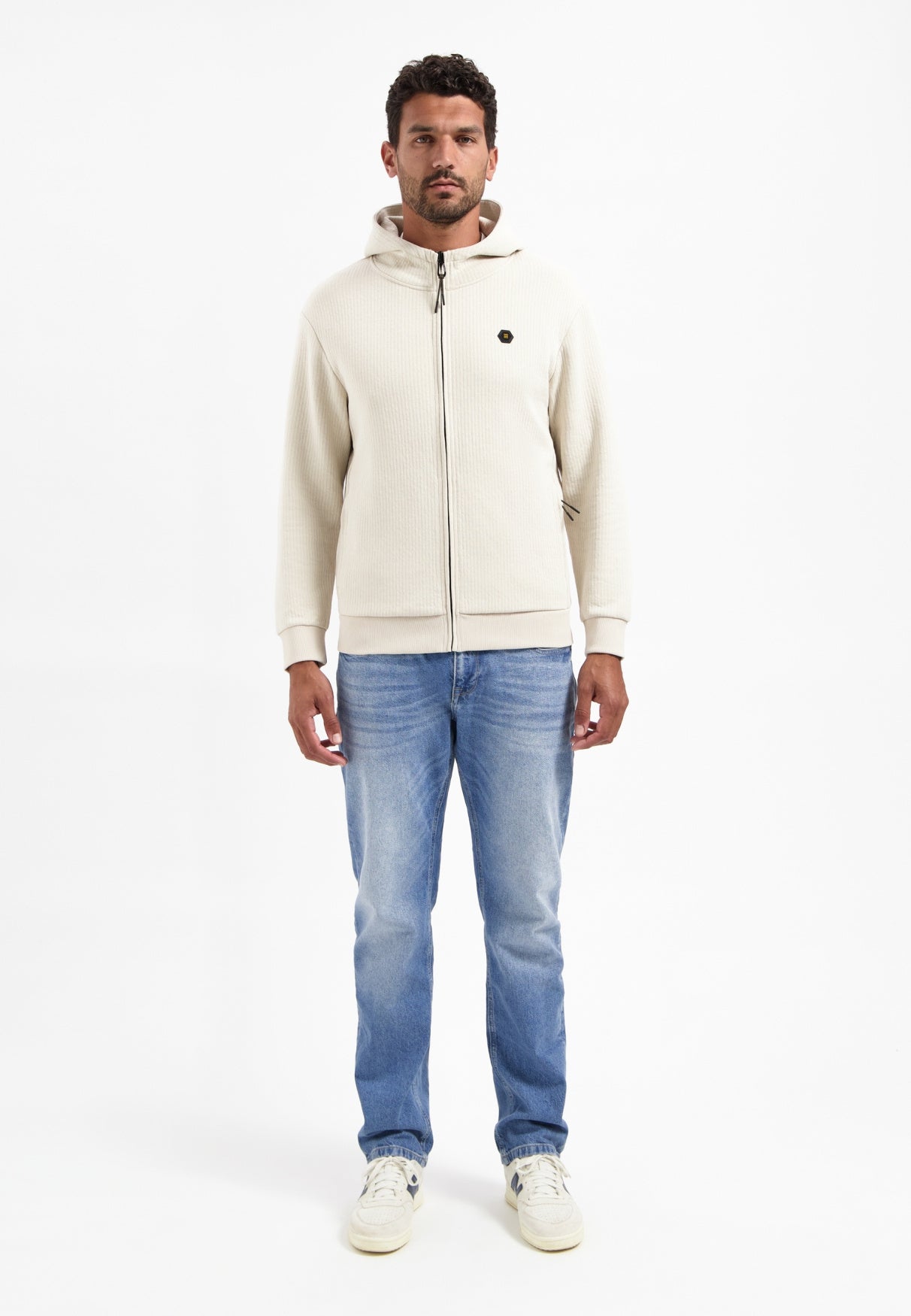 Sweatshirtjacke mit Kapuze - 013-Kit - Creme