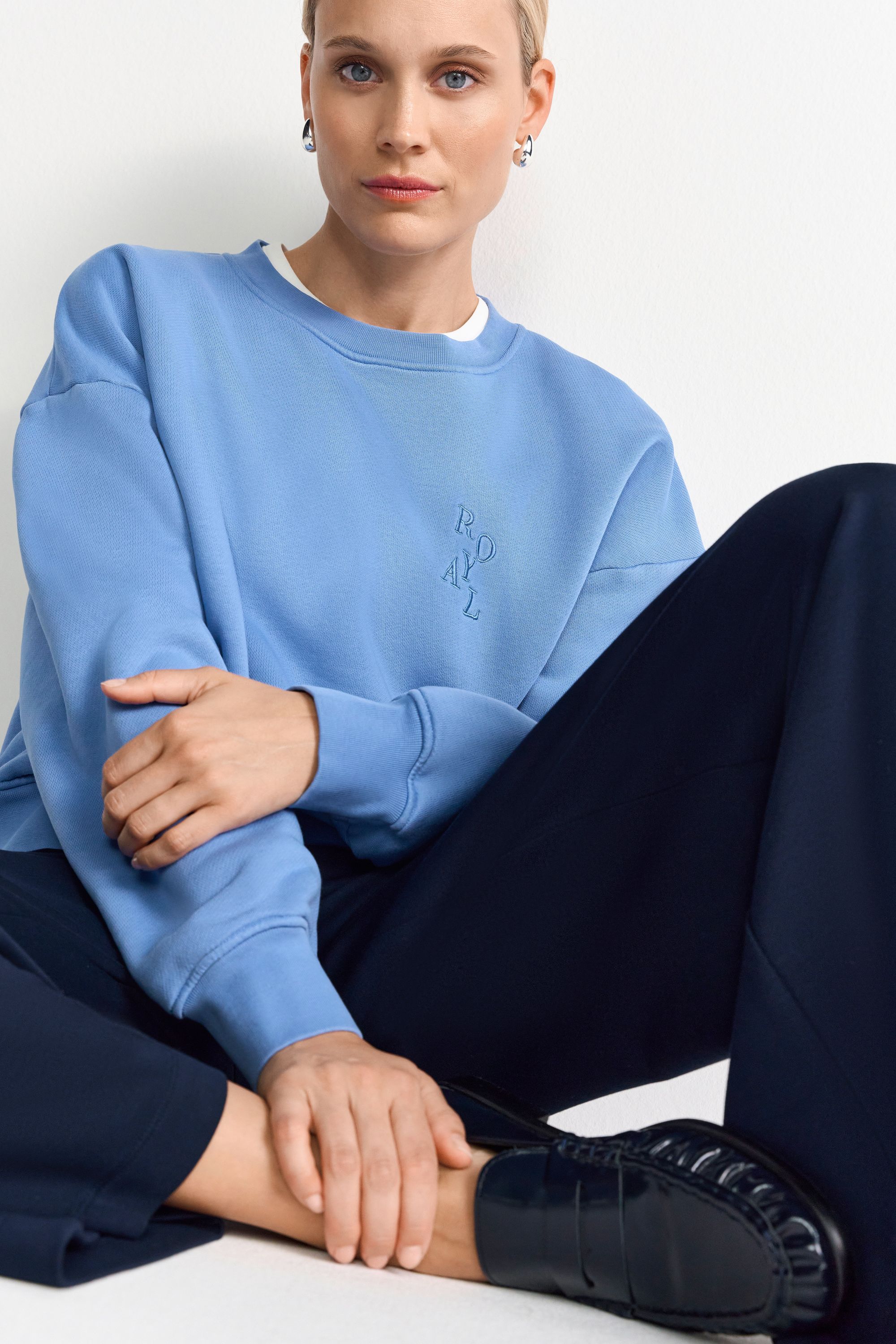 Sweatshirt aus Baumwolle - 745-dusty blue - Blau
