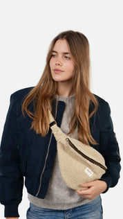 Umhängetasche BUGBANE - beige - Beige