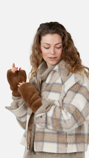 Fingerlose Handschuhe BRITAMU aus Kunstpelz - brown - Braun