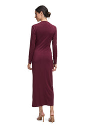 Abendkleid mit V-Ausschnitt - 4715-Deep Dahlia - Rot