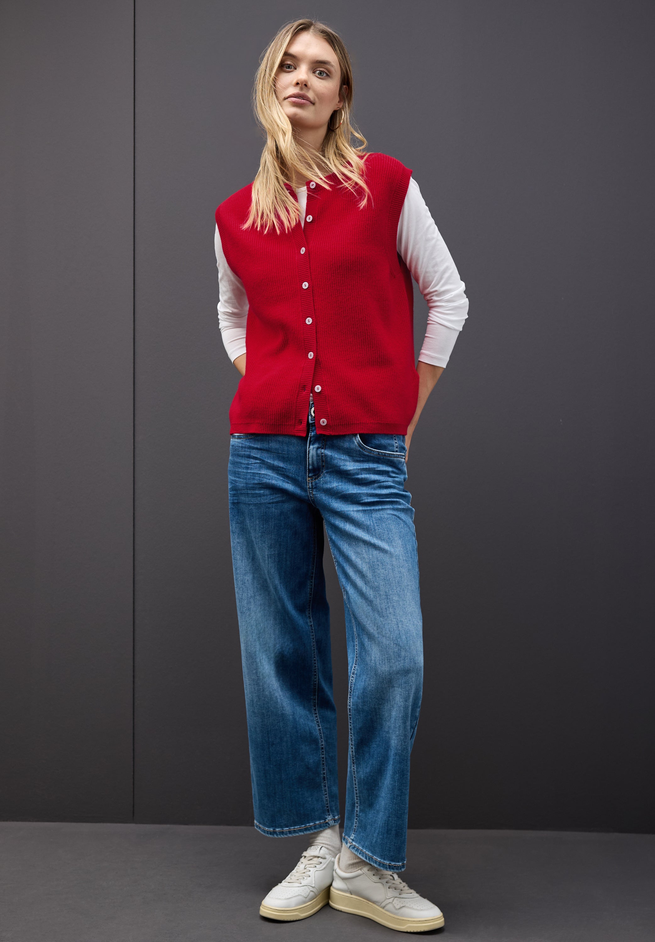 Strickweste aus Wollmix - 16865-racing red - Rot