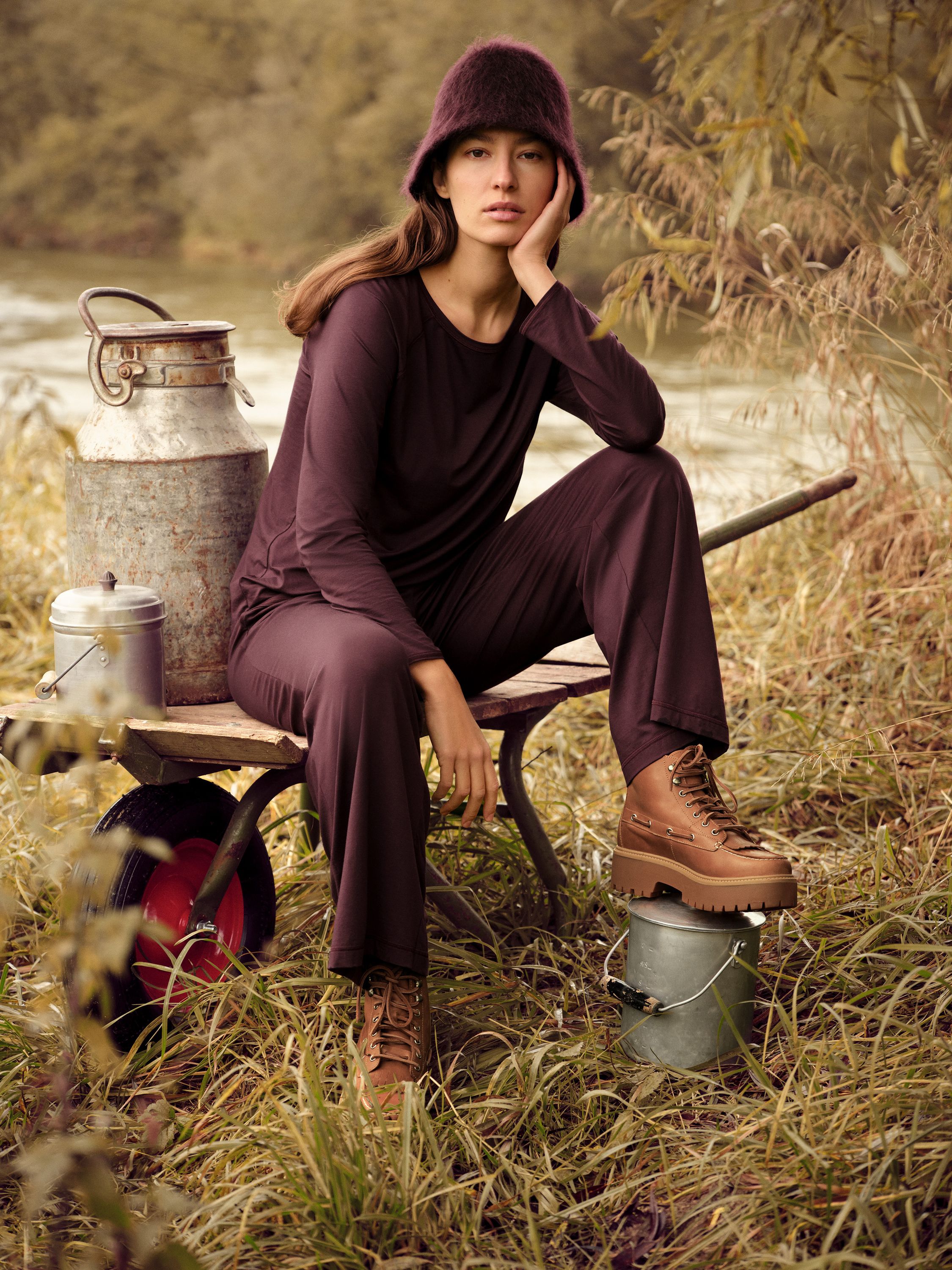 Pyjamahose Loose Fit - 227 black cherry - Rot