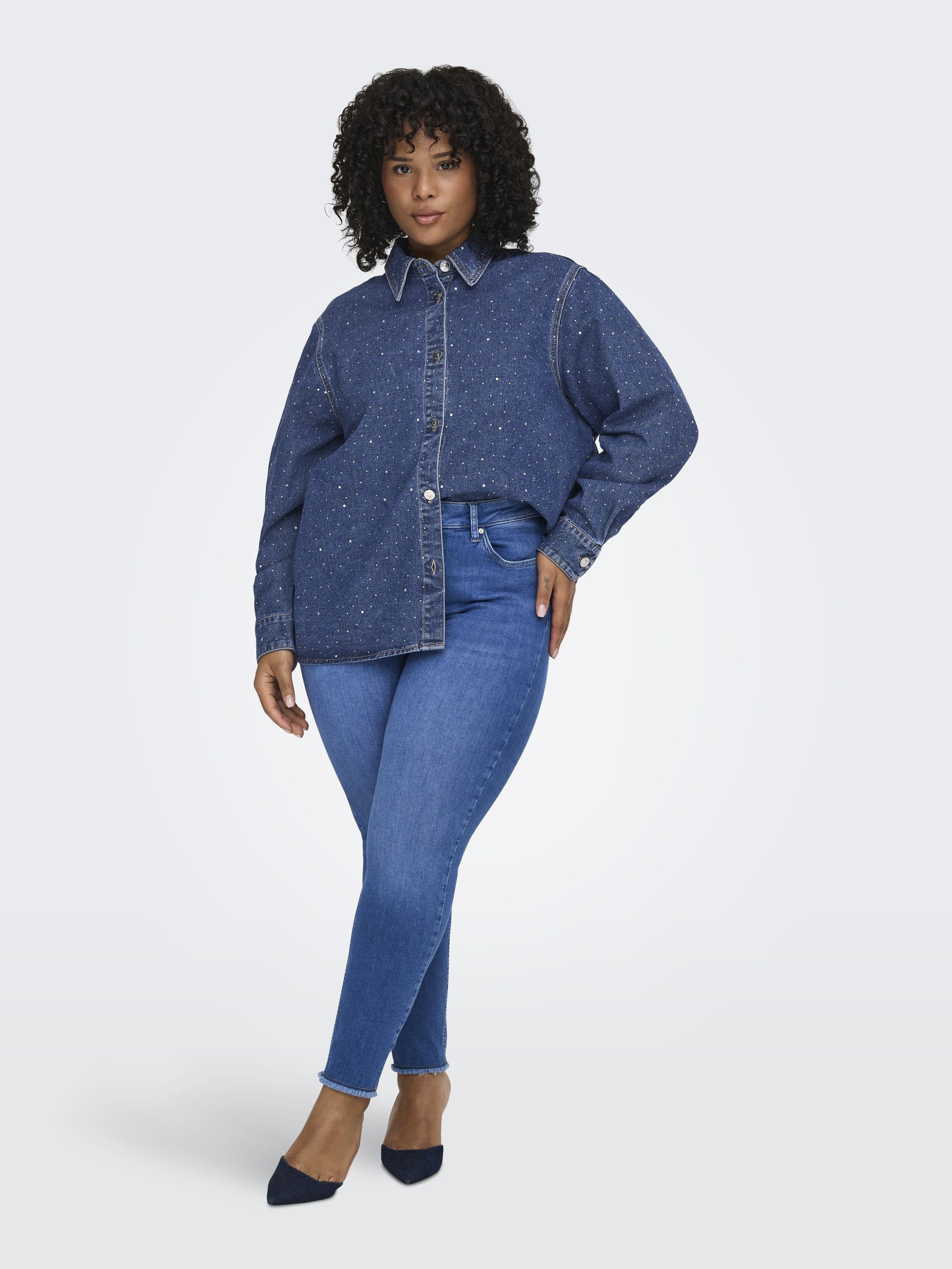 Jeansjacke mit Strasssteinen - Medium Blue Denim/RHINESTONES - Blau