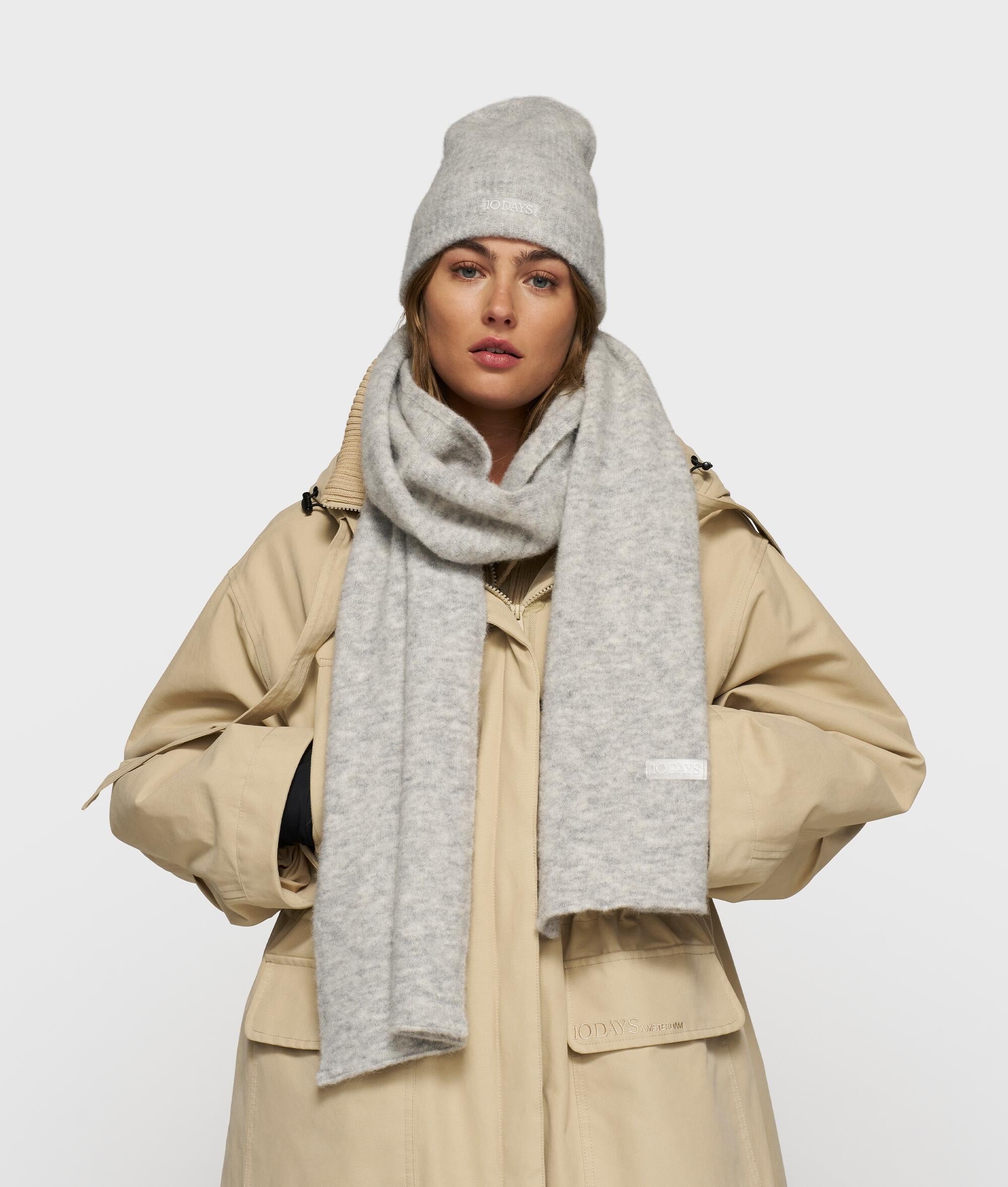 Schal aus Alpakamix - 4001-light grey melee - Grau