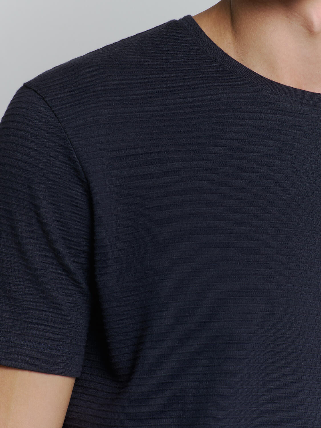 T-Shirt aus Baumwollmix - 096-Deep Blue - Blau