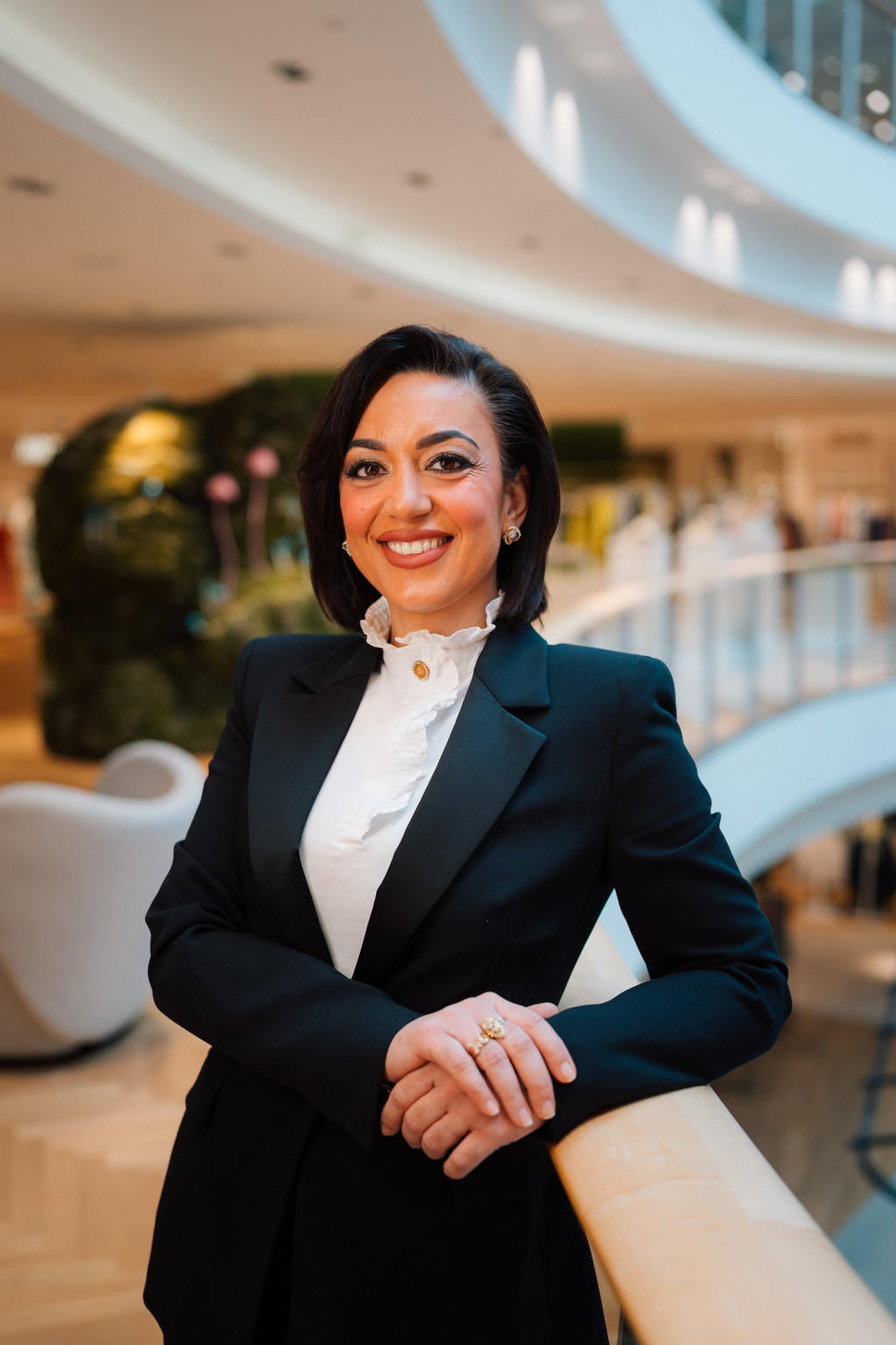 JR_09_Tugba_Fachberaterin.jpg